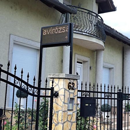 דירות Balatonfůzfő Tavirozsa מראה חיצוני תמונה